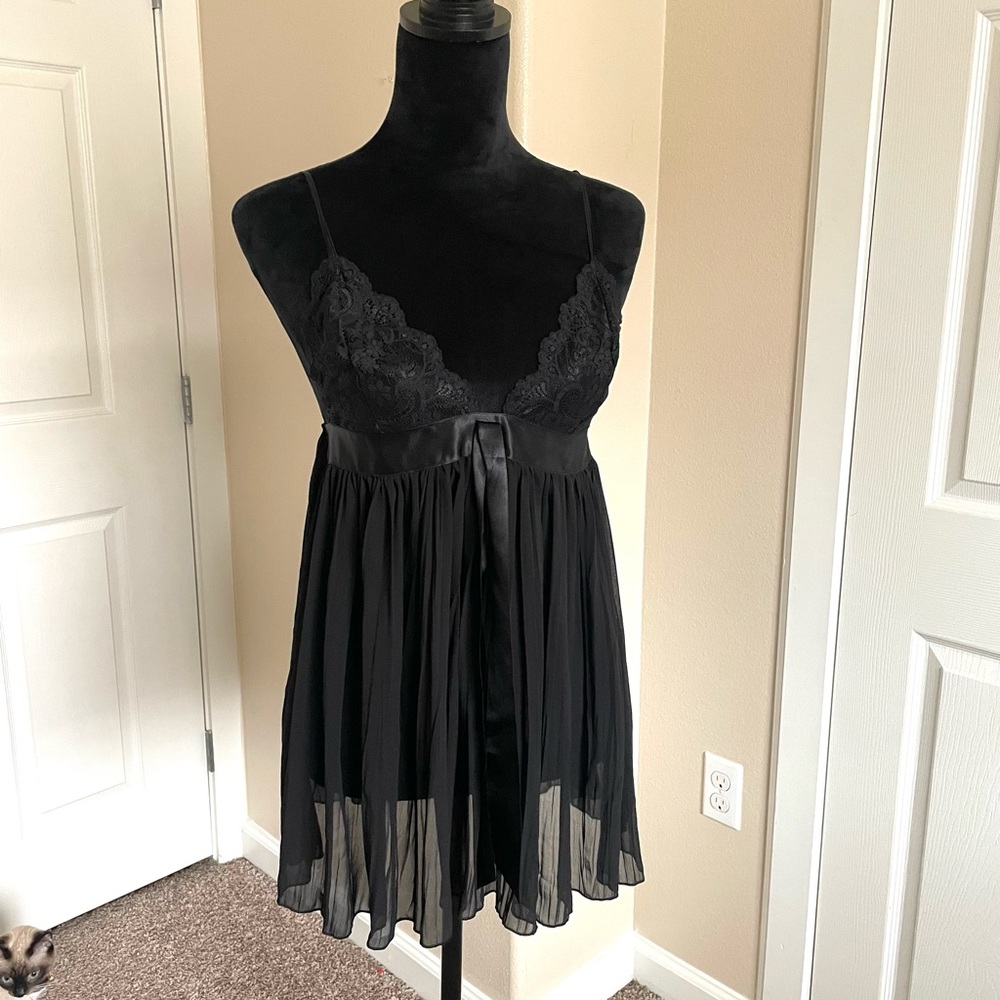 y2k Victoria’s Secret babydoll, size m